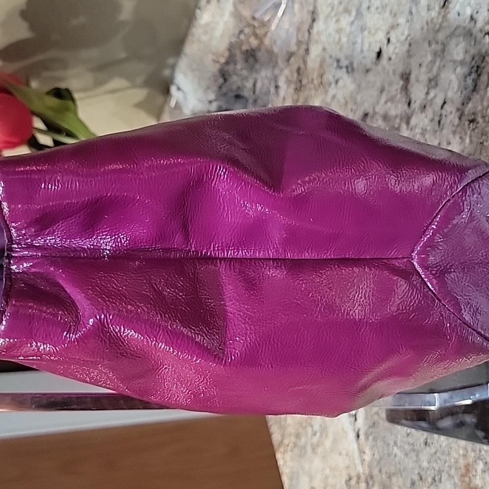 Coach EUC SOHO Plum Patient Leather Handbag - Picture 5 of 9